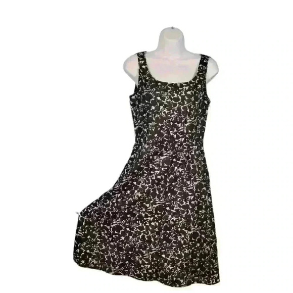 ANN TAYLOR Woman's BLACK/IVORY Dress SILK Side Zip LINED Lightweight size 6 - Picture 2 of 7